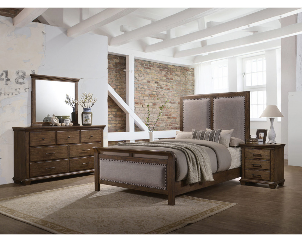 Good Deal Charlie Inc. Carlton King Bed, Dresser, Mirror ...